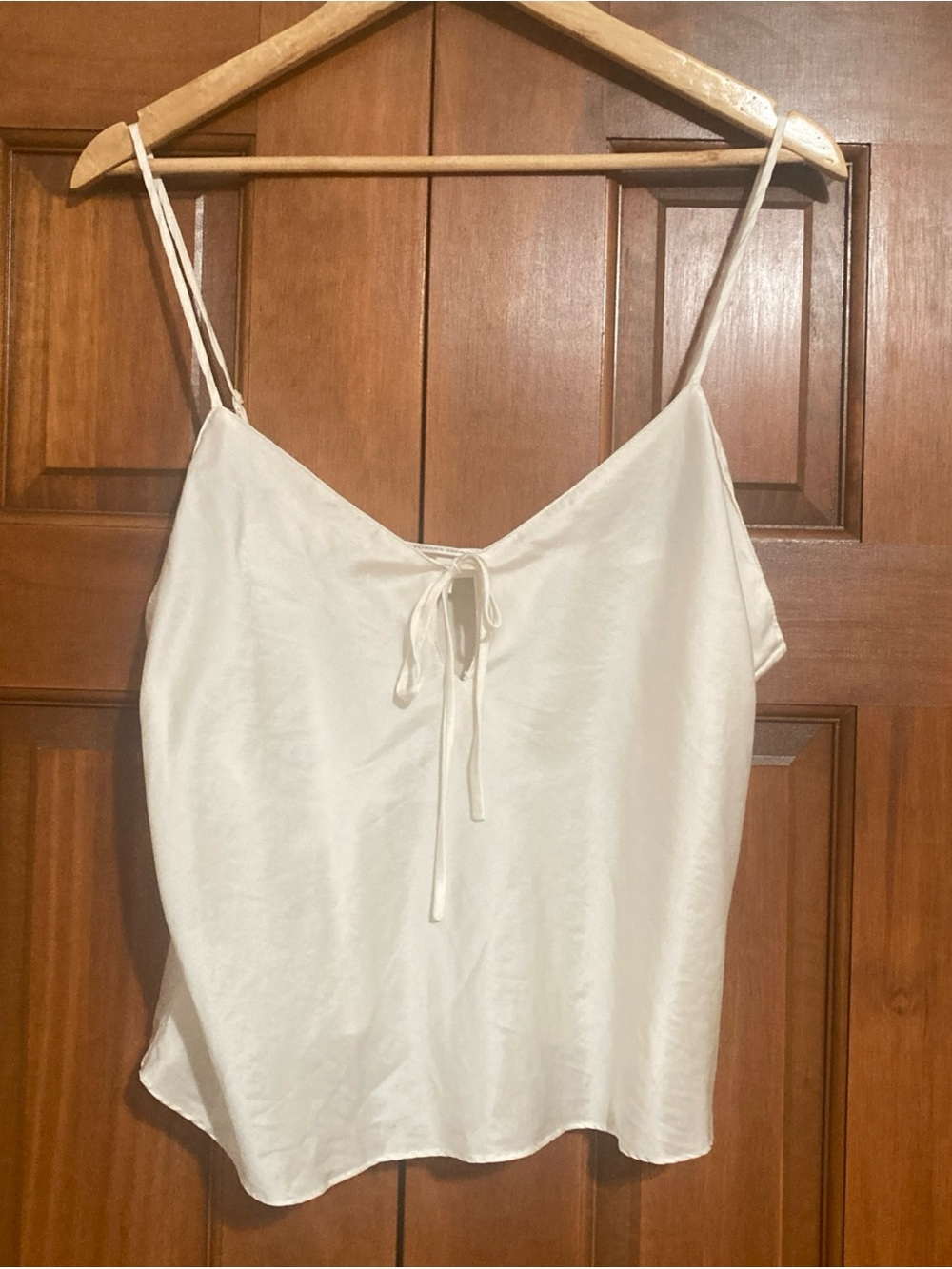 Victoria's Secret ivory Tie-Front 100% silk Camisole women’s large